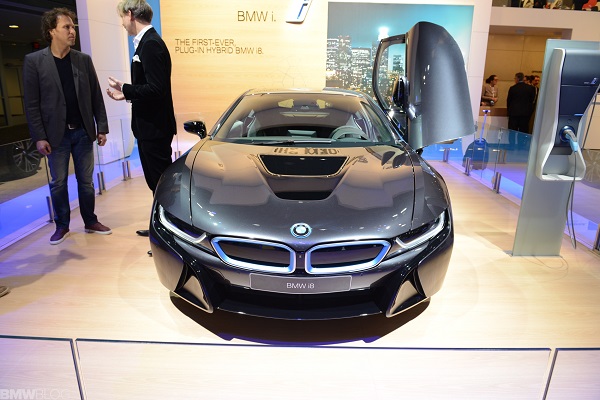 BMW i8