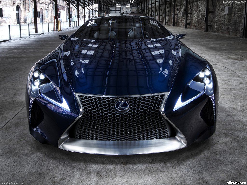 Инновационный гибрид Lexus LF-LC Blue