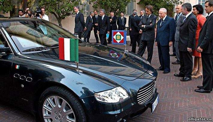 Автомобиль Берлускони